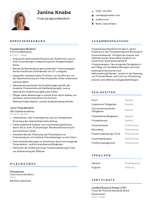 Lebenslauf-Vorlage für Finanzanalyse-Berater*in #2
